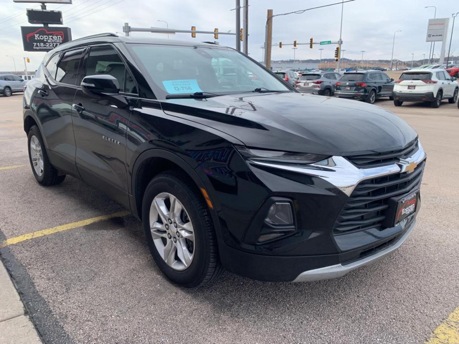 2021 BLACK /Jet Black Chevrolet Blazer LT (3GNKBHRS6MS) with an V6, 3.6L engine, 9-speed automatic transmission, located at 222 N Cambell St., Rapid City, SD, 57701, (866) 420-2727, 44.081833, -103.191032 - <b>Equipment</b><br>See what's behind you with the back up camera on the Chevrolet Blazer. This mid-size suv comes equipped with Android Auto for seamless smartphone integration on the road. This vehicle is a certified CARFAX 1-owner. The rear parking assist technology on the Chevrolet Blazer will p - Photo #3