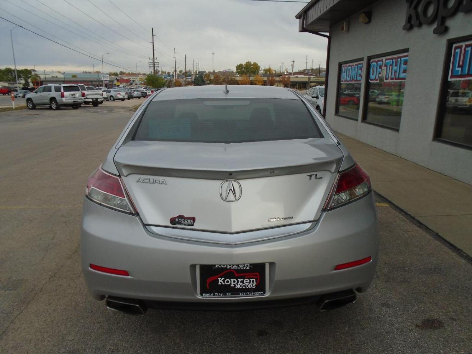 2012 SILVER Acura TL Tech Auto (19UUA9F53CA) with an 3.7 liter V6 Cylinder Engine engine, Automatic transmission, located at 222 N Cambell St., Rapid City, SD, 57701, (866) 420-2727, 44.081833, -103.191032 - The vehicle is equipped with the latest generation of XM/Sirius Radio. Night driving with HID Xenon headlamps is a breeze in the vehicle. This 2012 Acura TL has satellite radio capabilities. The HID headlamps on the vehicle light your way like never before. It shines with an exquisite metallic silv - Photo #5