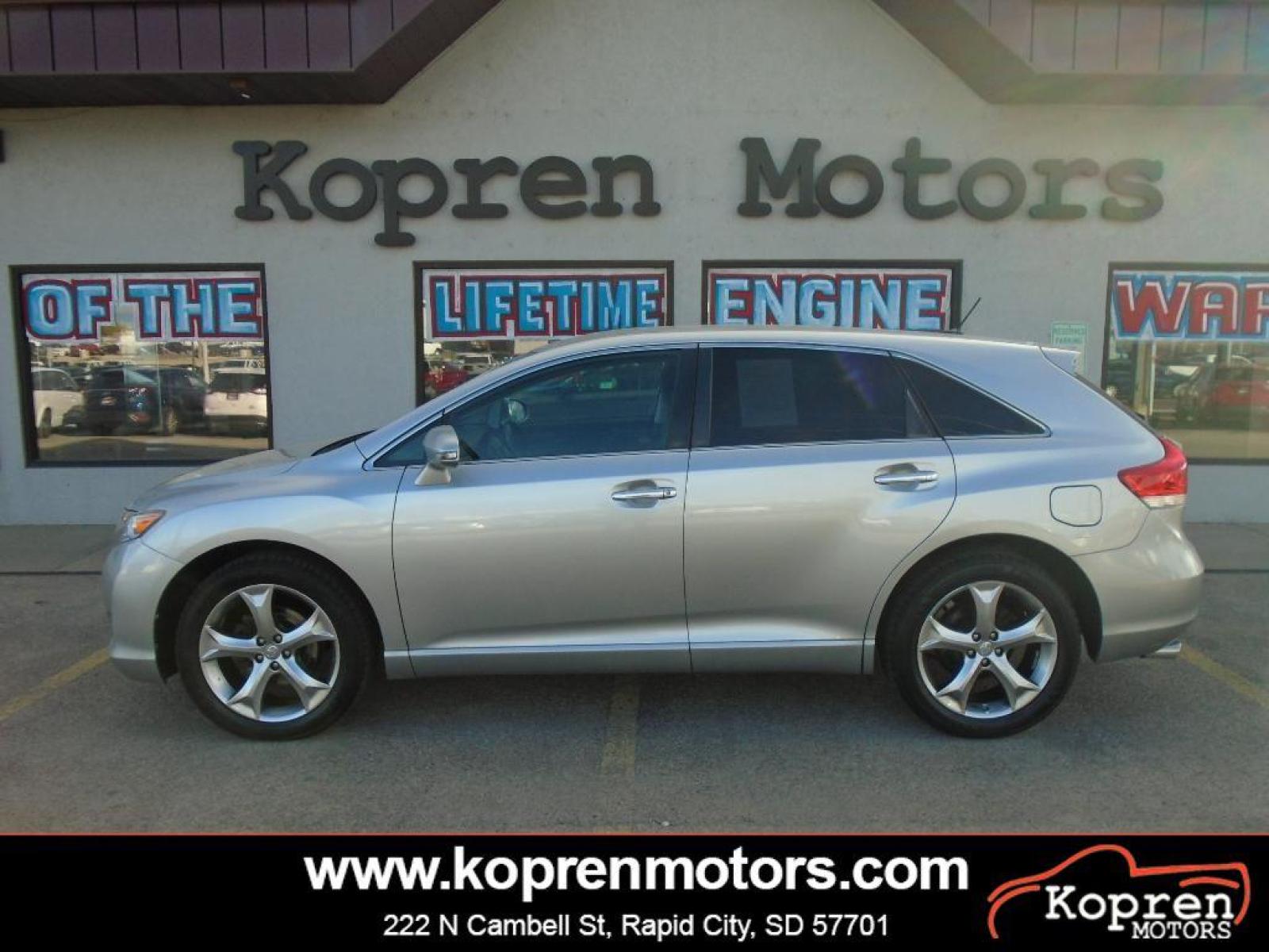 2015 SILVER Toyota Venza Base (4T3BK3BB3FU) with an V6, 3.5L engine, Automatic transmission, located at 222 N Cambell St., Rapid City, SD, 57701, (866) 420-2727, 44.081833, -103.191032 - Photo #0