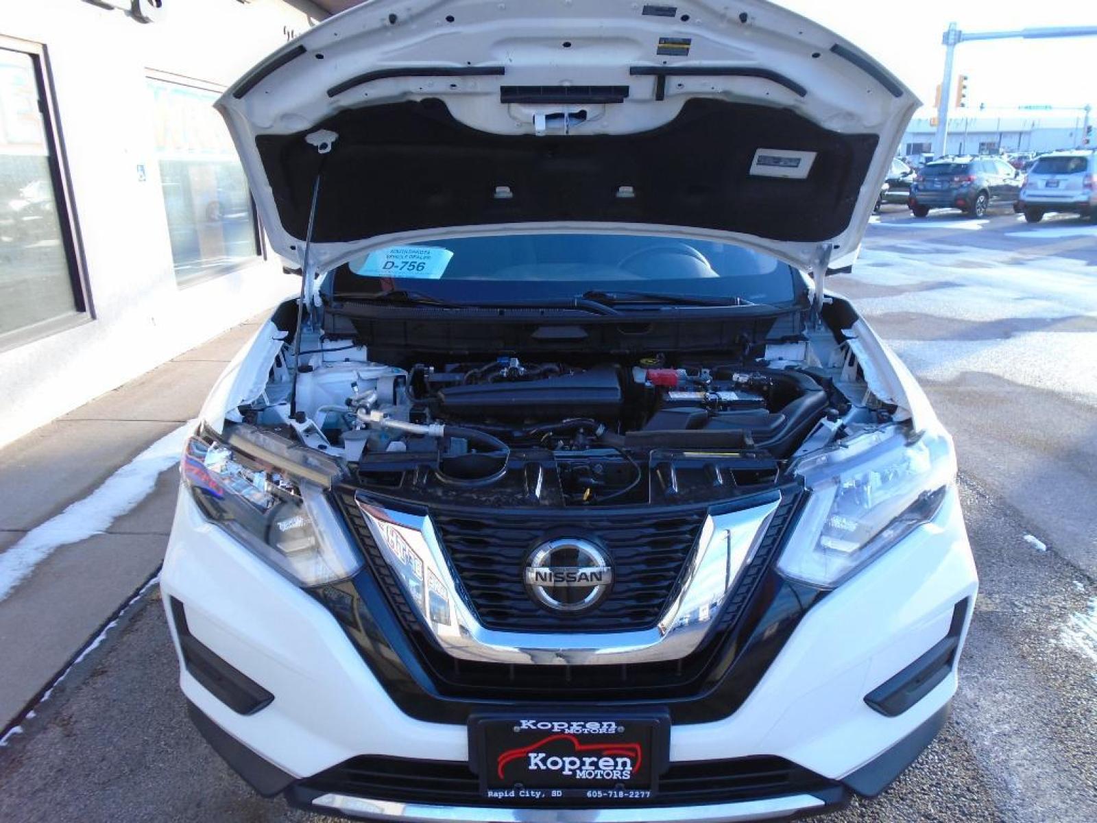 2020 WHITE Nissan Rogue SV (JN8AT2MV0LW) with an 2.5 liter 4 Cylinder Engine engine, Xtronic CVT Automatic transmission, located at 222 N Cambell St., Rapid City, SD, 57701, (866) 420-2727, 44.081833, -103.191032 - Good News! This certified CARFAX 1-owner vehicle has only had one owner before you. The state of the art park assist system will guide you easily into any spot. Our dealership has already run the CARFAX report and it is clean. A clean CARFAX is a great asset for resale value in the future. Expand t - Photo #36