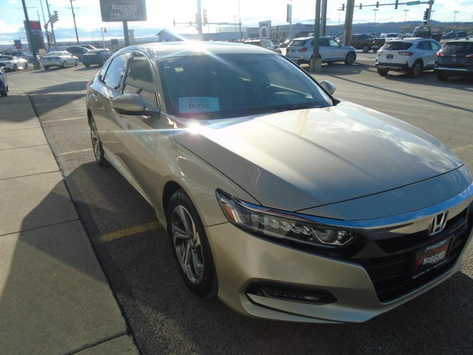 2019 Champagne Frost Pearl Honda Accord EX-L 1.5T (1HGCV1F54KA) with an 1.5 liter 4 Cylinder Engine engine, Continuously Variable transmission, located at 222 N Cambell St., Rapid City, SD, 57701, (866) 420-2727, 44.081833, -103.191032 - Protect this Honda Accord from unwanted accidents with a cutting edge backup camera system. This vehicle is a certified CARFAX 1-owner. This 2019 Honda Accord has a clean CARFAX vehicle history report. Control your garage door with its built in HomeLink System. It features elegant lines colored wit - Photo #4