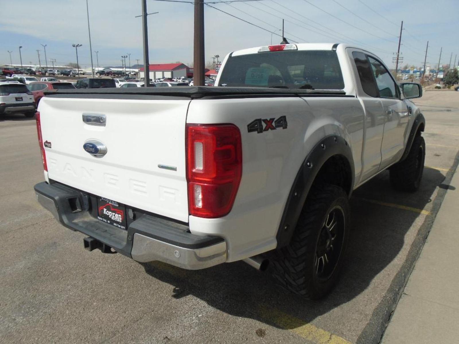 2020 Oxford White Ford Ranger XLT (1FTER1FH5LL) with an 2.3 liter 4 Cylinder Engine engine, ELECTRONIC 10-SPEED SELECTSHIFT AUTO transmission, located at 222 N Cambell St., Rapid City, SD, 57701, (866) 420-2727, 44.081833, -103.191032 - This Ford Ranger has a clean CARFAX vehicle history report. Good News! This certified CARFAX 1-owner vehicle has only had one owner before you. Protect this Ford Ranger from unwanted accidents with a cutting edge backup camera system. This 2020 Ford Ranger shines with clean polished lines coated wi - Photo #3