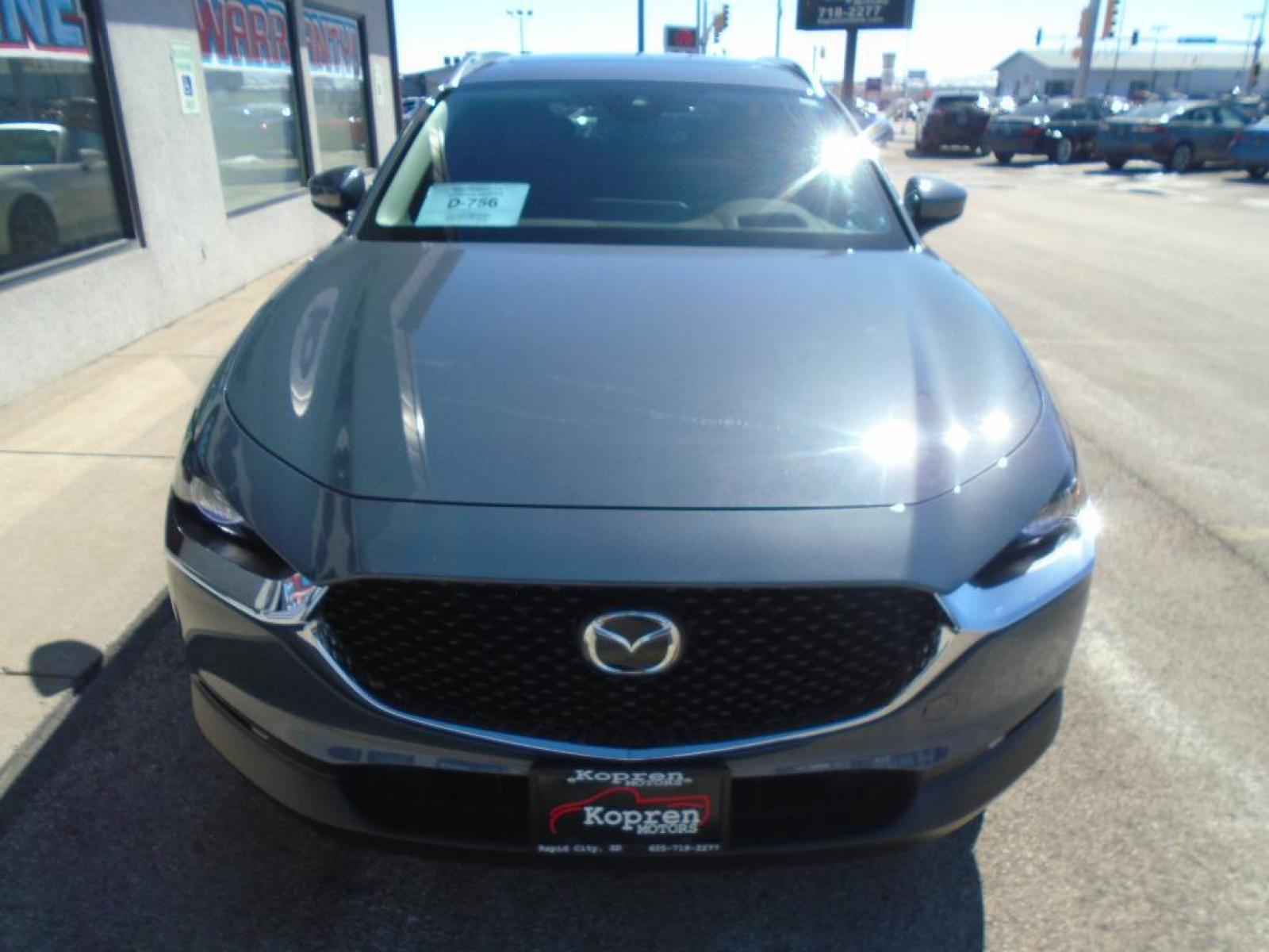 2020 Polymetal Gray Metallic /Black Mazda CX-30 Premium Package (3MVDMBEM2LM) with an L4, 2.5L engine, 6-speed automatic transmission, located at 222 N Cambell St., Rapid City, SD, 57701, (866) 420-2727, 44.081833, -103.191032 - <b>Equipment</b><br>Good News! This certified CARFAX 1-owner vehicle has only had one owner before you. Engulf yourself with the crystal clear sound of a BOSE sound system in this 2020 Mazda CX-30 . The Mazda CX-30 has satellite radio capabilities. This vehicle is equipped with the latest generatio - Photo #5