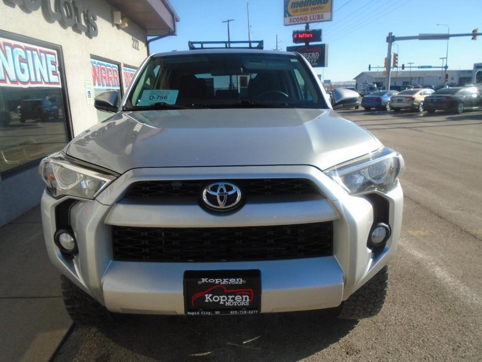 2017 Classic Silver Metallic /Black/Graphite Toyota 4Runner SR5 (JTEBU5JR4H5) with an V6, 4.0L engine, 5-speed automatic transmission, located at 222 N Cambell St., Rapid City, SD, 57701, (866) 420-2727, 44.081833, -103.191032 - <b>Equipment</b><br>Protect this vehicle from unwanted accidents with a cutting edge backup camera system. The vehicle has satellite radio capabilities. This unit features a hands-free Bluetooth phone system. with XM/Sirus Satellite Radio you are no longer restricted by poor quality local radio sta - Photo #5